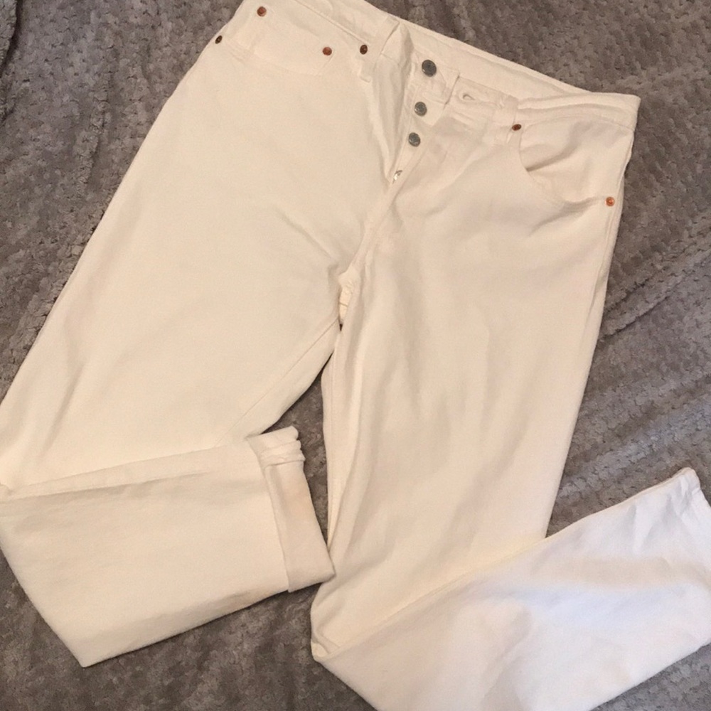 Levi high rise  jeans